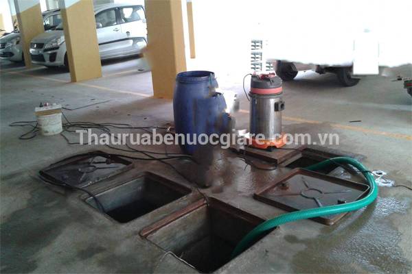 THAY RỬA BỂ NƯỚC CHUNG CƯ